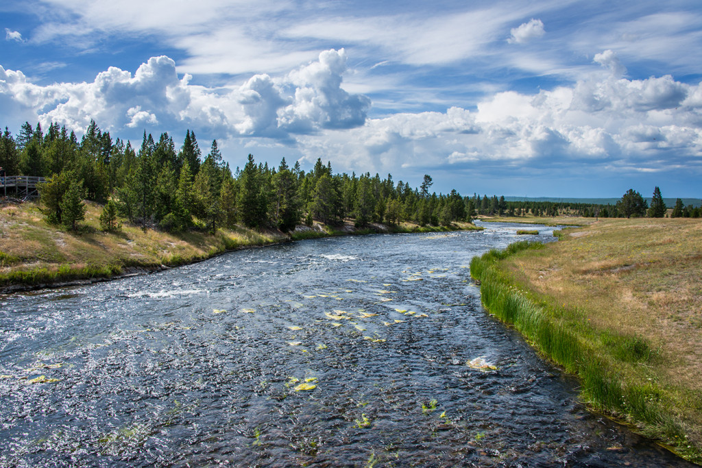 180360_Yellowstone_FireholeRiver