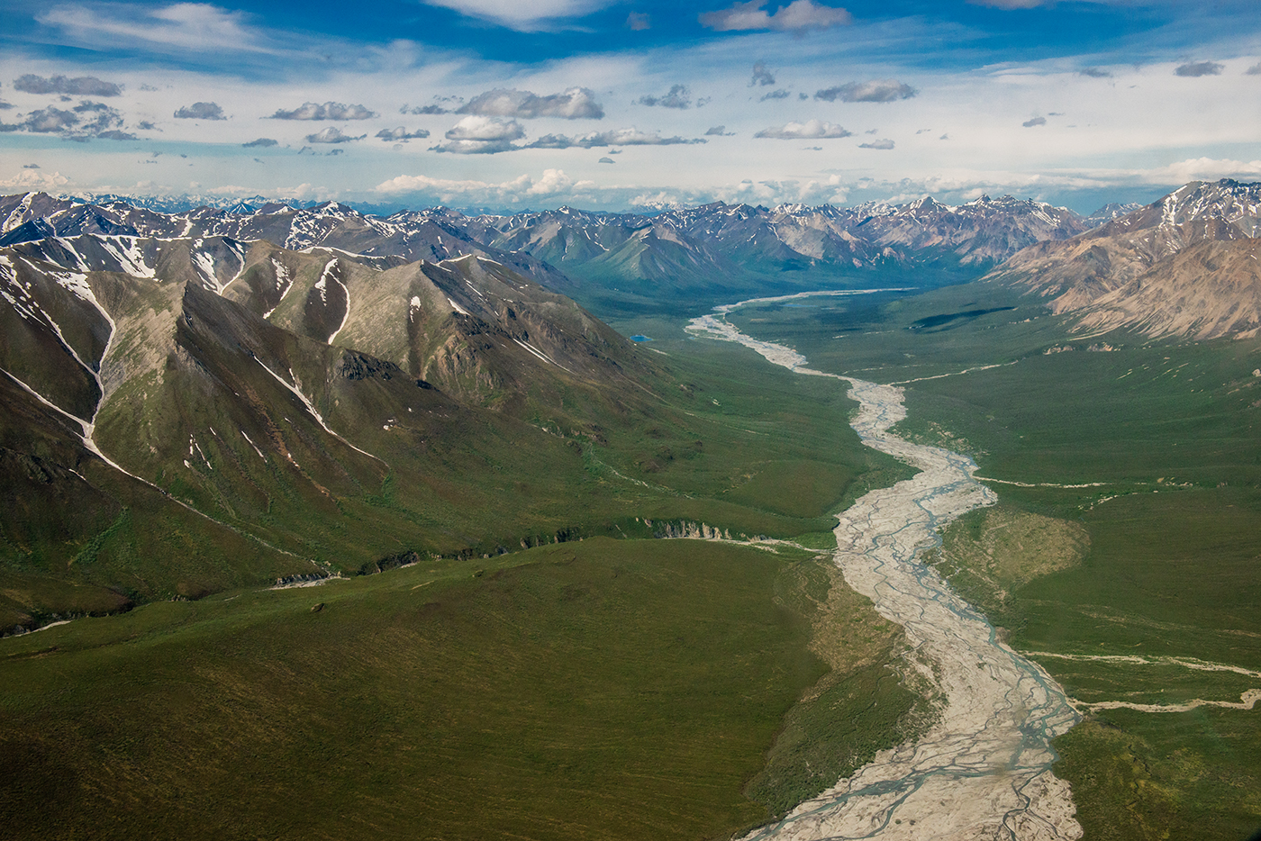 180360_leavingthealaskarangewoodriver