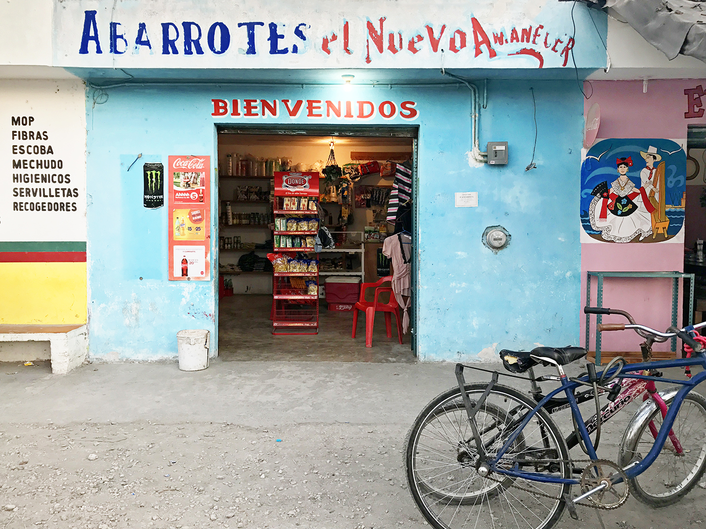 Abarrotes Tulum Town